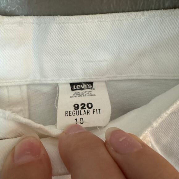 VINTAGE LEVI'S Orange Tab White Denim Shorts Size 10 Regular Fit - Picture 4 of 5